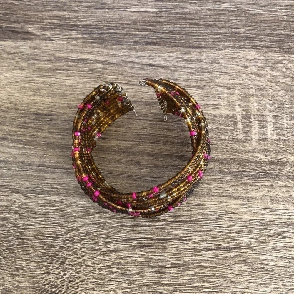 Beaded  bracelet - Picture 2 of 5